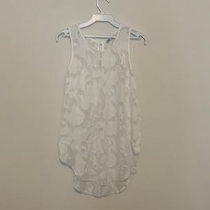 Dex white sheer tunic